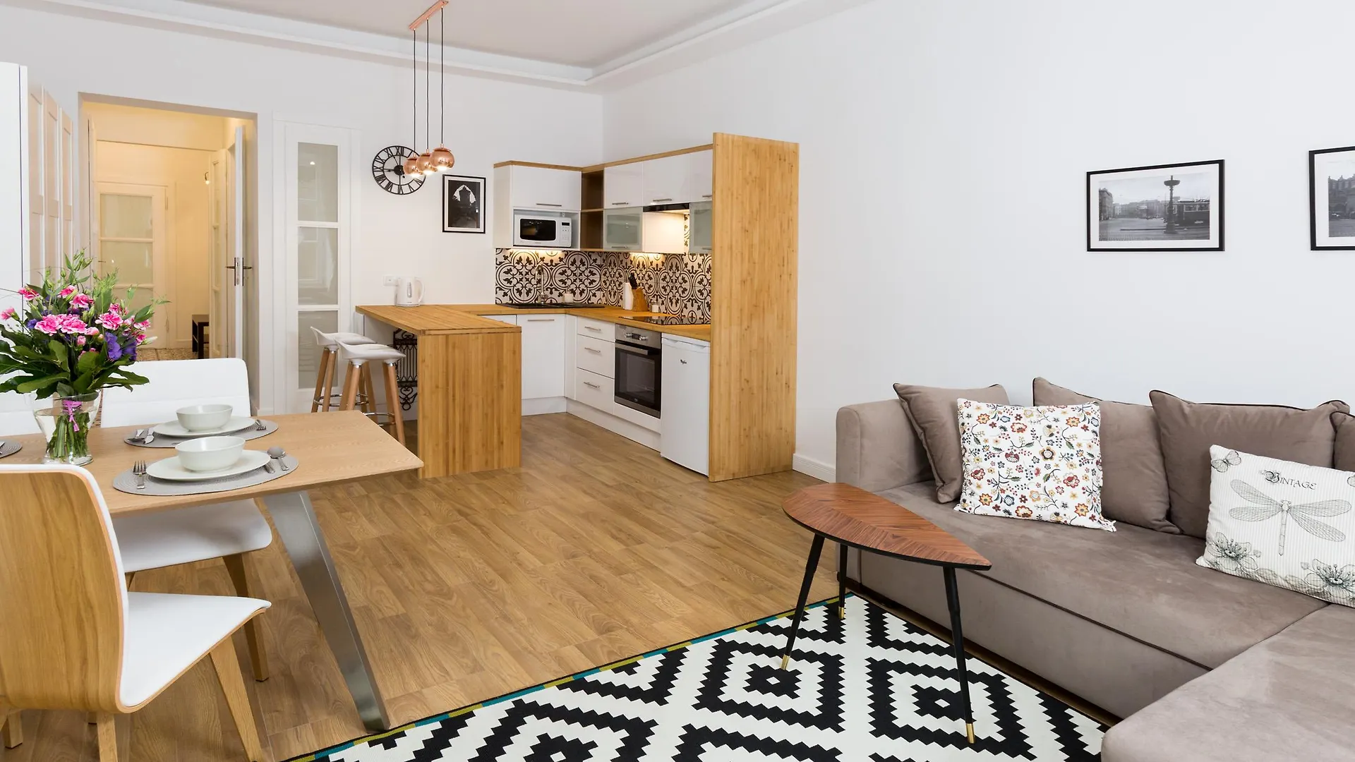 Antique Apartments Old Town Krakow 0*,