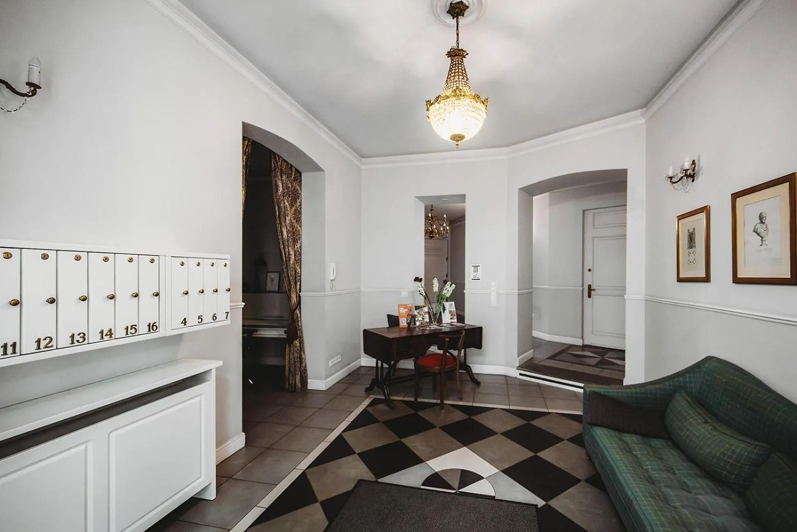 Antique Apartments Old Town Cracovia Polonia
